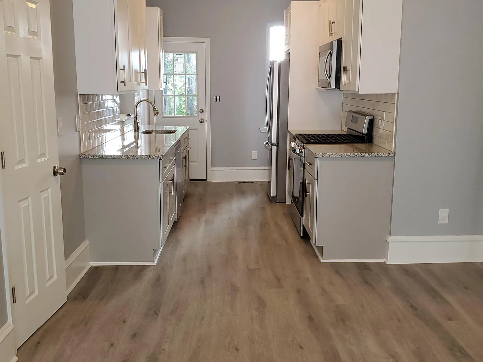 2 bed, 2.5 bath, 1350 sqft, $2,950 — Photo 3