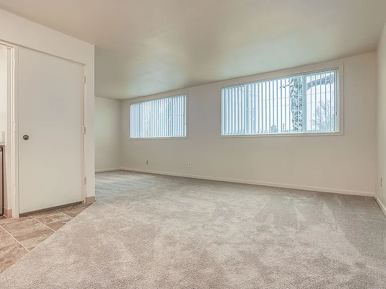2200 E Mill Plain Blvd #1-10 — Photo 2