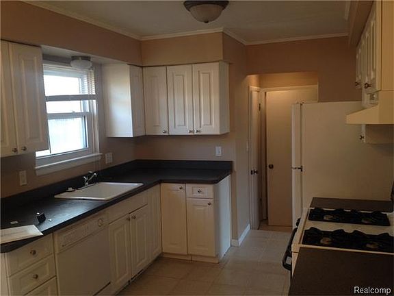 3rd image of 8154 San Marco Blvd