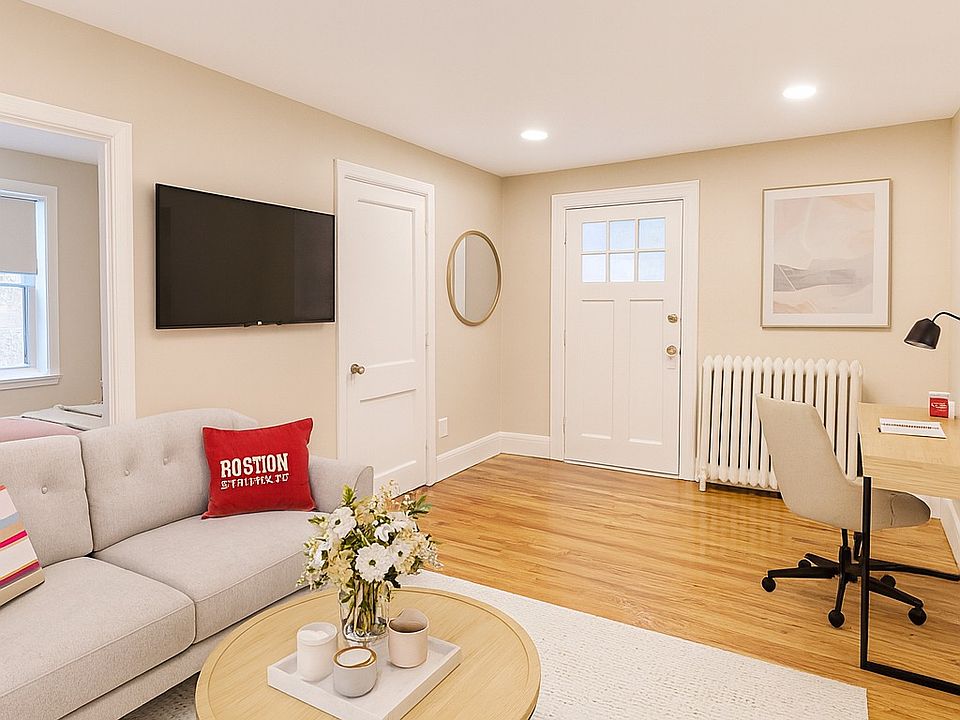 1st image of 66 Egmont St #9