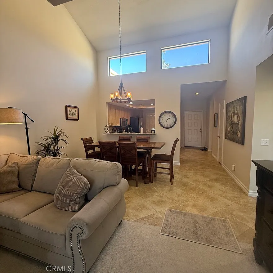 2 bed, 1330 sqft, $3,500 — Photo 3