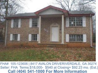 8417 Avalon Dr, Riverdale, GA 30274