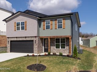 4718 Finley Ridge Ln, Knoxville, TN 37921