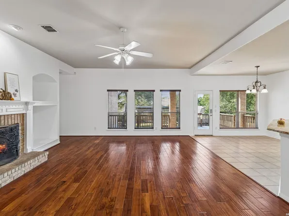 3206 Roan Valley, San Antonio, TX 78259