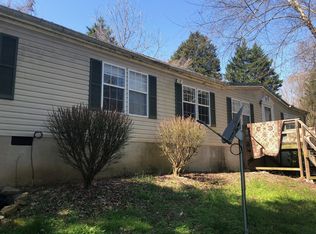 114 Channel Dr, Loudon, TN 37774