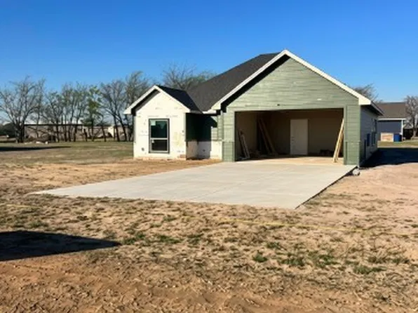 86 Windjammer Rd, Mount Vernon, TX 75457