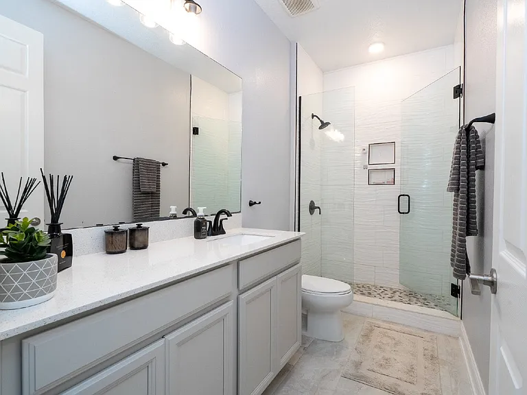 16827 Sanctuary Dr — Photo 54
