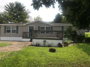 311 Geneva Ln, Freedom, PA 15042