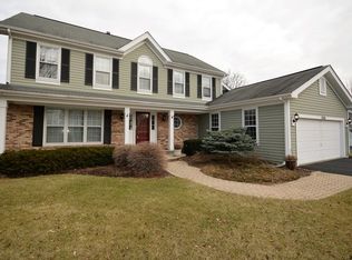 17355 W Westwind Dr, Gurnee, IL