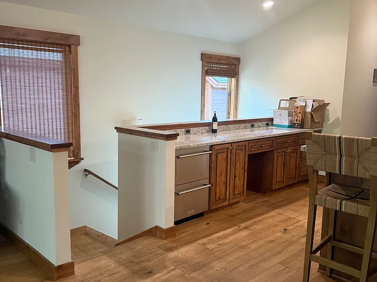 772 Rosewood Cir — Photo 8