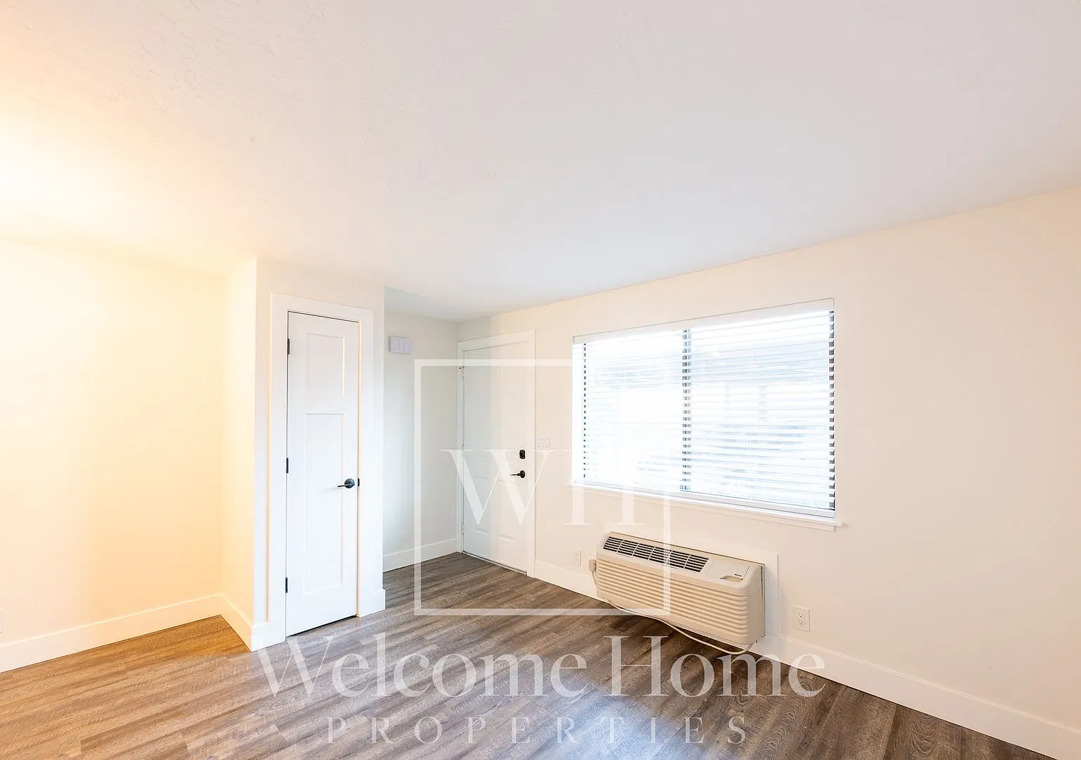 1200 SE Broadway — Photo 4