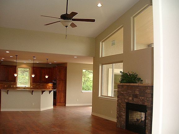 Great Room to Kitchen