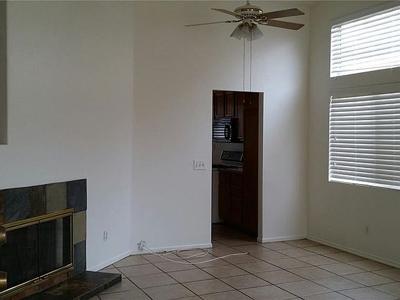 5th image of 25865 Horado Ln