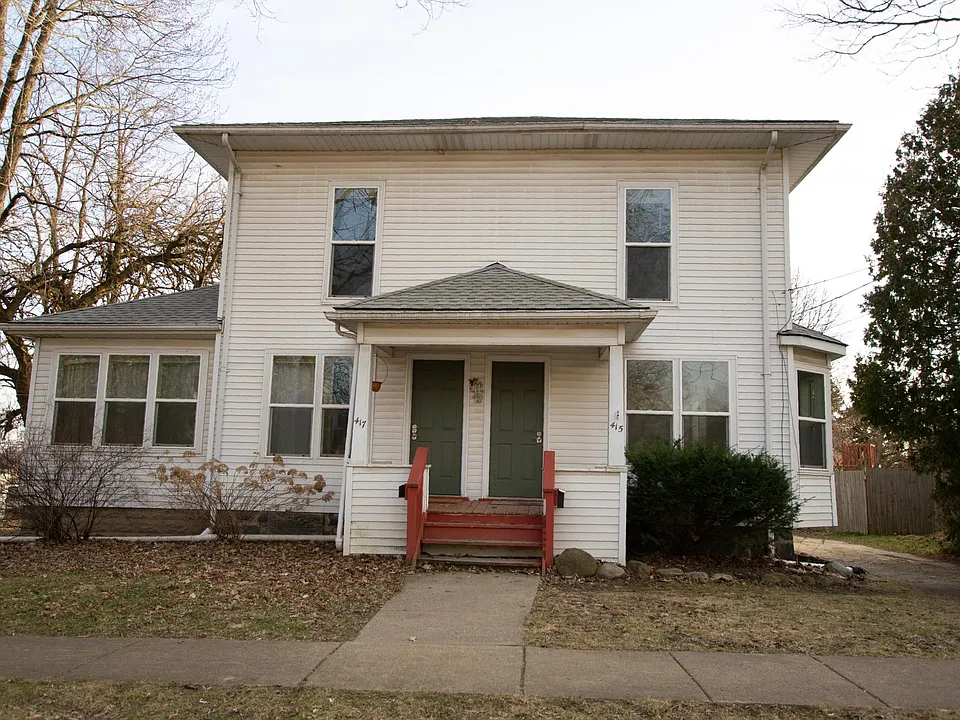 415 Lake St