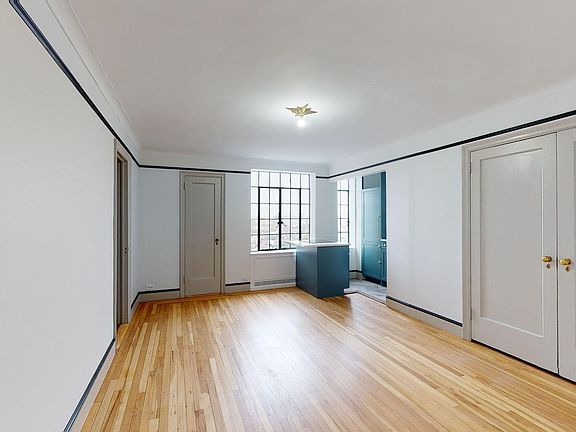 3rd image of 1 Christopher St APT 16B