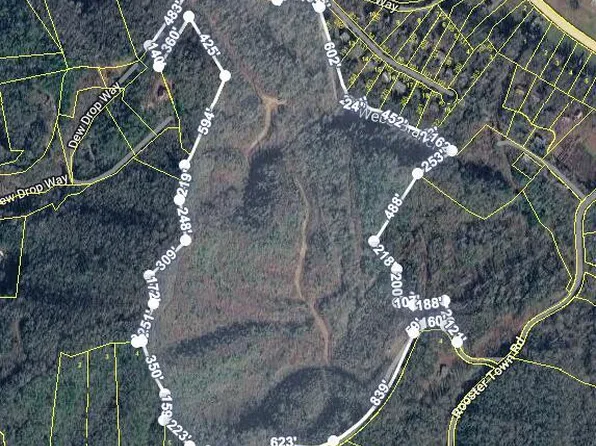 Hooper Hwy, Cosby, TN 37722