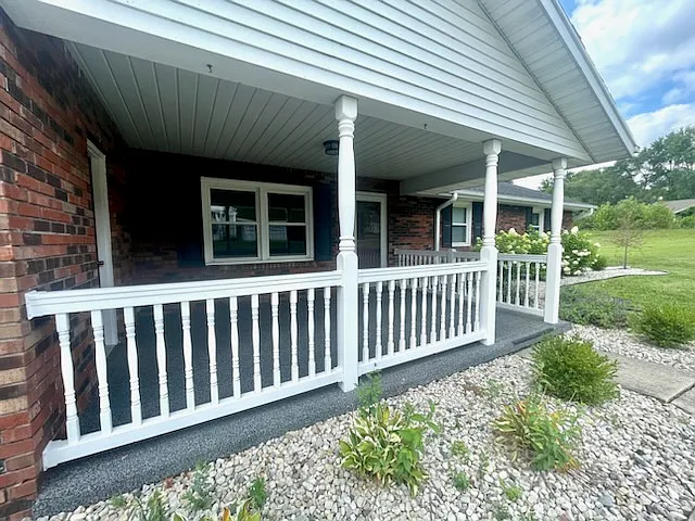 401 N Nebo Rd — Photo 3