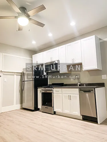 2229 2nd Ave #9 Photo 1