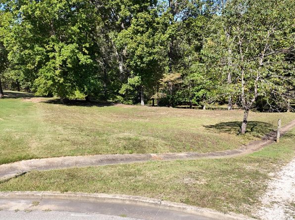 0 Cypress Cv, Lexington, TN 38351
