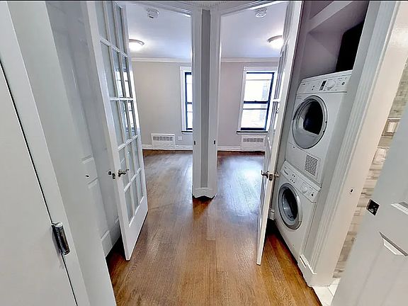 2nd image of 1373 1st Ave APT 5