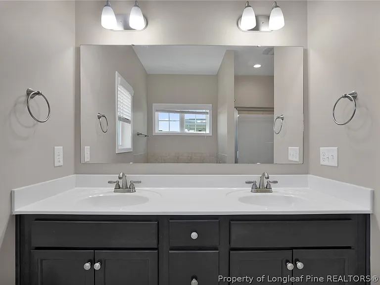 3221 Hunting Lodge Rd — Photo 24