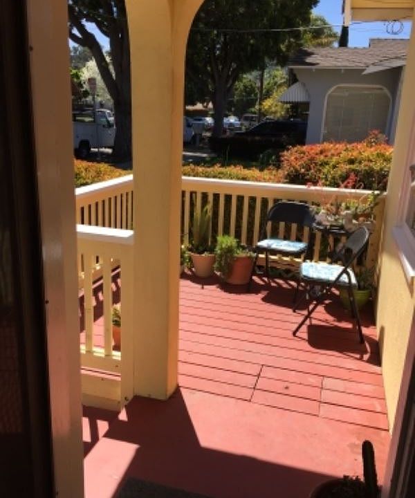 1st image of 710 W Sola St