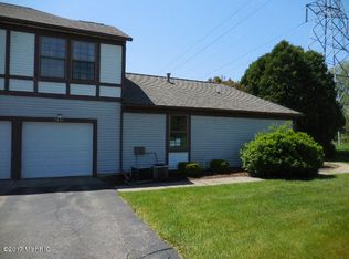 2492 Quail Run Dr, Kalamazoo, MI 49009