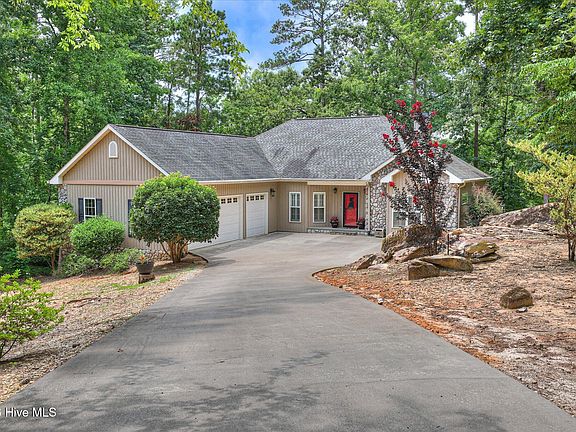 2nd image of 207 Rolland Place