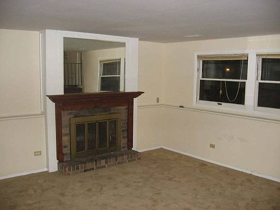 5th image of 108 Lexington Dr