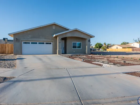 2331 Moiola Ave, El Centro, CA 92243