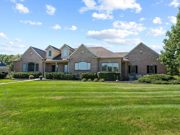 1590 W River Rd, Niles, MI 49120