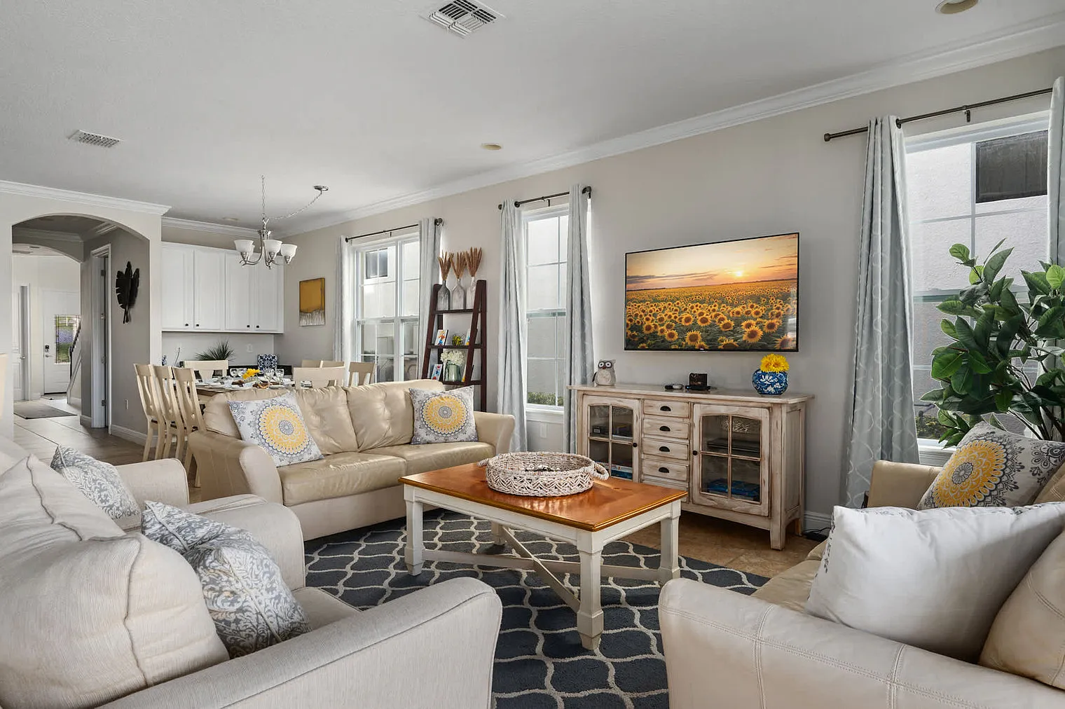 5 bed, 4.0 bath, 3143 sqft, $9,818 — Photo 1
