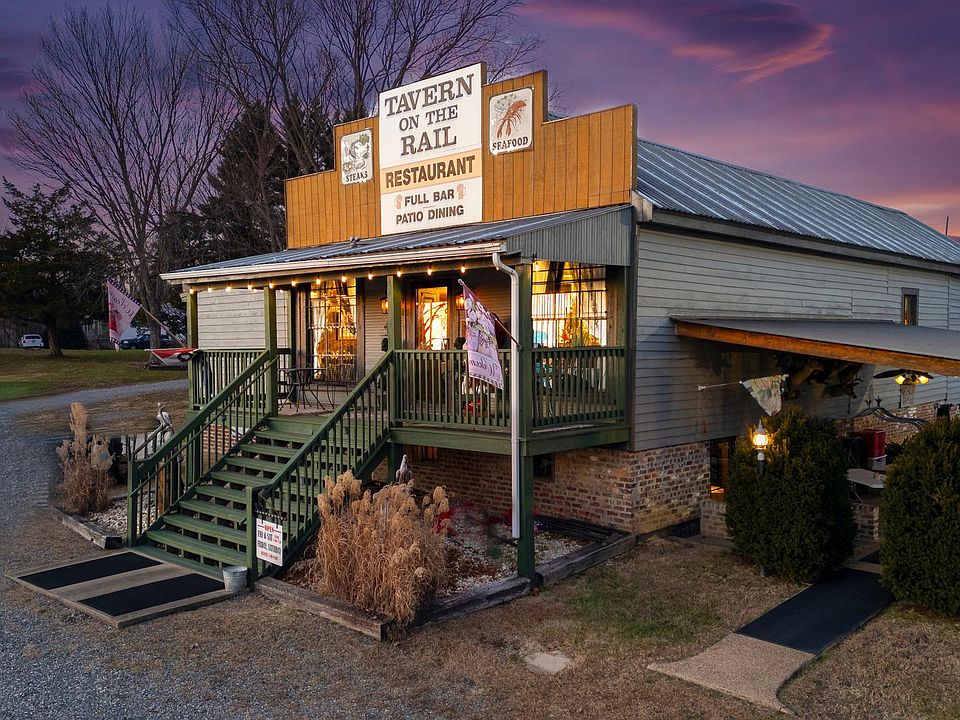 2nd image of 81 Tavern Rd