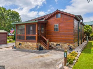 106 River Vista Dr, Dillard, GA 30537