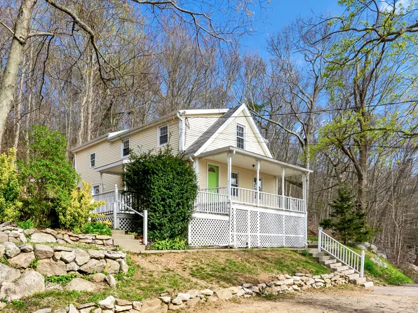 993 Pleasant Valley Road North, Groton, CT 06340