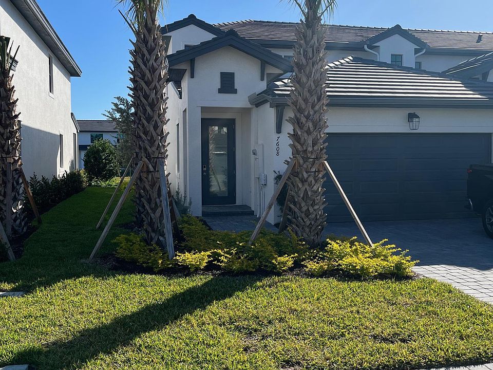 Entrance w/ 2 Car Garage