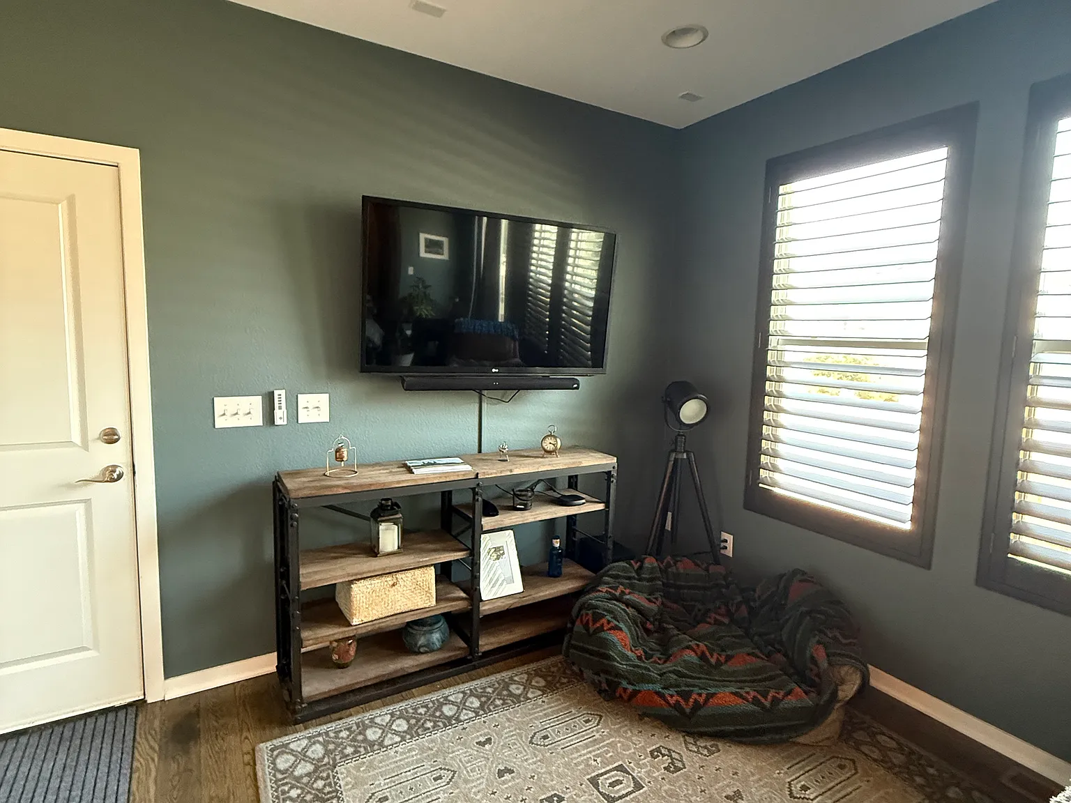 3 bed, 2.5 bath, 1819 sqft, $3,000 — Photo 4