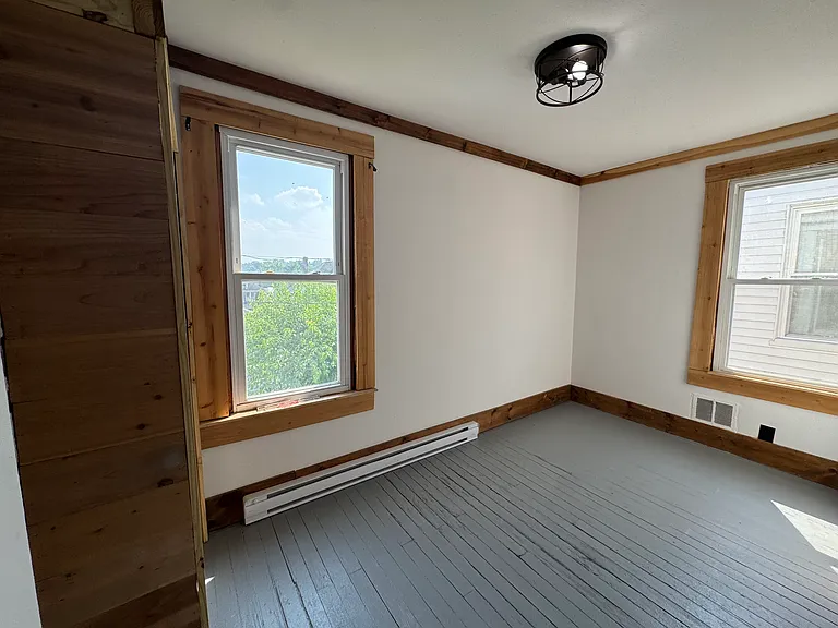 622 Fairview Ave — Photo 8