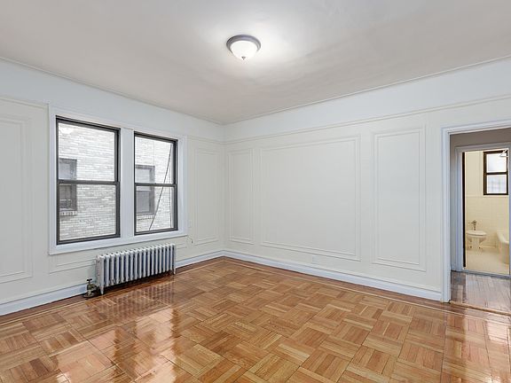 2nd image of 95 Cabrini Blvd APT 5K