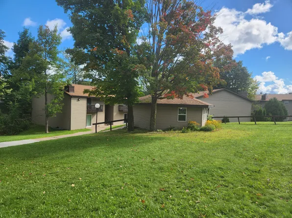 200 Northland Dr #731, Marquette, MI 49855