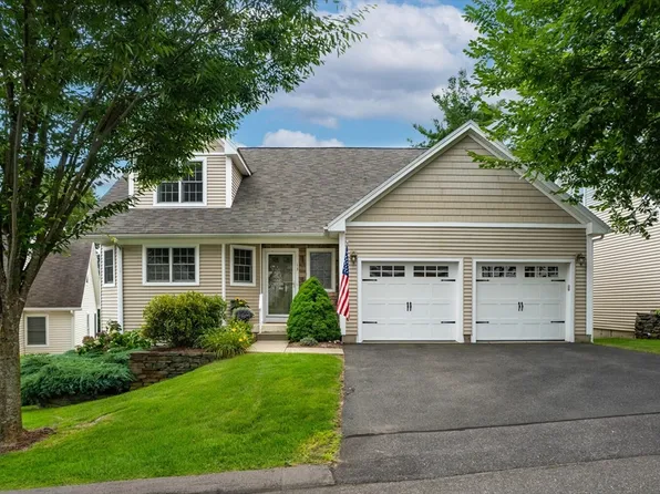 20 Bridge Rd Unit 13, Northampton, MA 01062