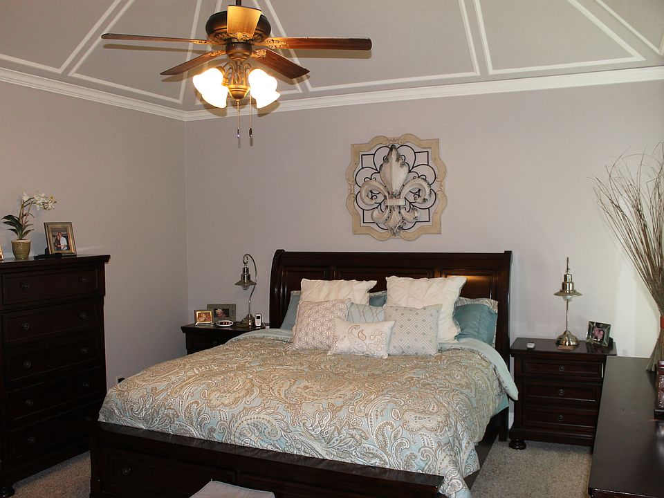 1st image of 789 Hackberry Dr