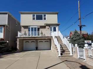 537 Avenue C, Bayonne, NJ 07002