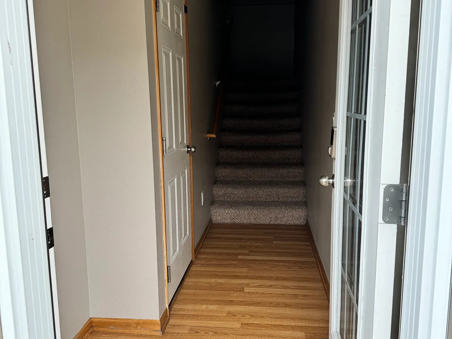 2 bed, 1056 sqft, $1,450 — Photo 2