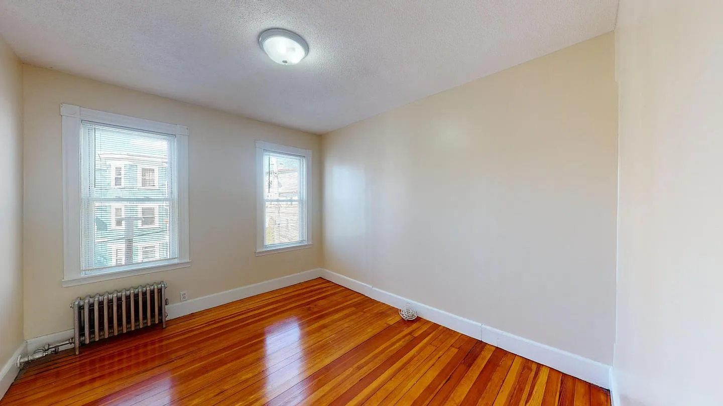 1 bed, 1.0 bath, $1,000 — Photo 4