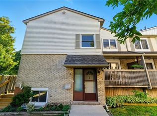 1300 Upper Ottawa St #6, Hamilton, ON L8W 1M8