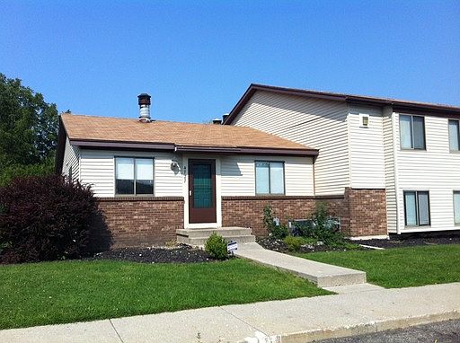 1st image of 4727 Circle Shore Dr SE