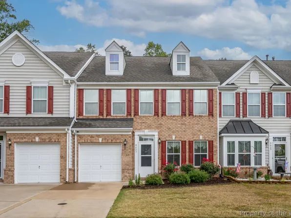 8627 Fielding Cir, Toano, VA 23168