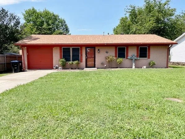 3208 Terrell Rd, Greenville, TX 75402