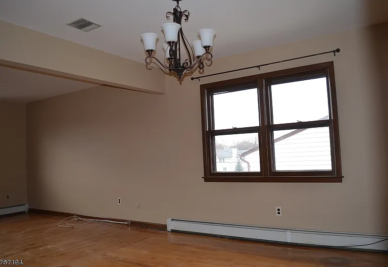245 Orchard St — Photo 4